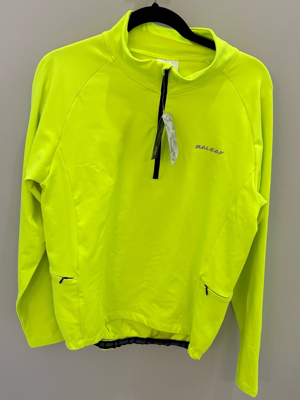 Men’s Baleaf pullover